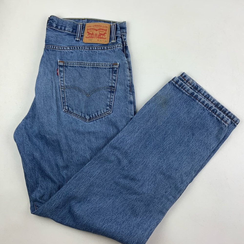 Vintage Levi’s 550 High Waist wedgie fit Jeans